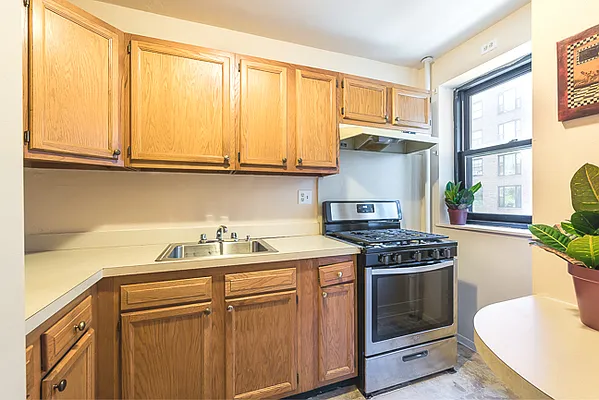 Sold by Brown Harris Stevens | media 10