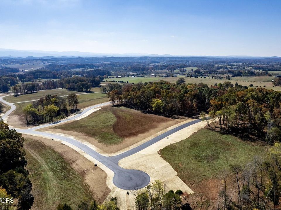 2nd image of 1211238 Kellys View Dr Lot 121