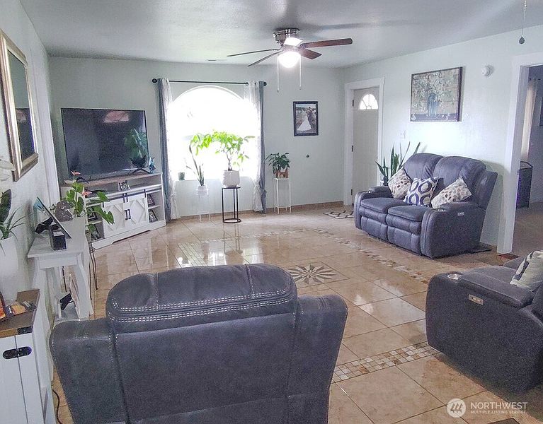 5th image of 12749 SW Dodson Road