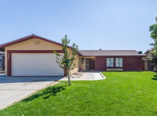 9025 Eucalyptus Dr, Bakersfield, CA