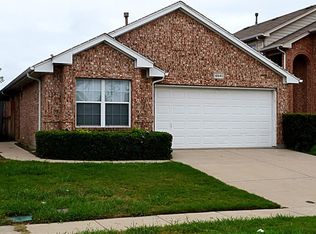6541 Regina Dr, Fort Worth, TX 76131