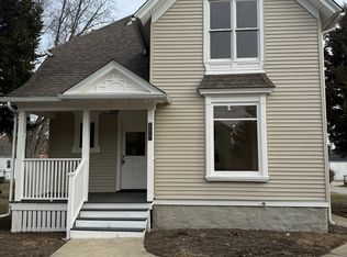 259 Gertrude St, Elgin, IL 60123