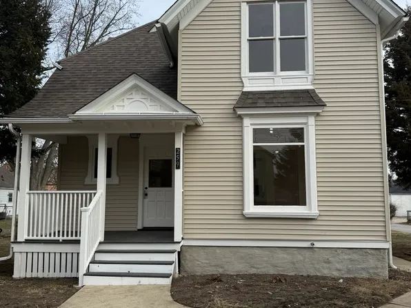 259 Gertrude St, Elgin, IL 60123