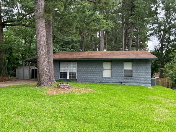 818 Willow Dr, Shreveport, LA 71118