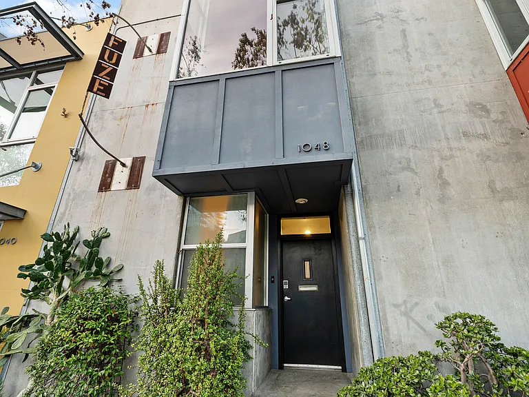 1048 F St — Photo 8