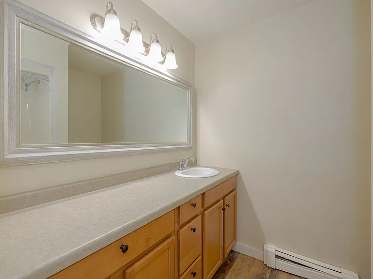 836 Vine Ave — Photo 9