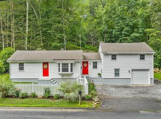 195 Sachem Head Rd, Guilford, CT 06437