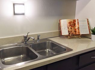 115 Mann St APT 3, Pinckney, MI