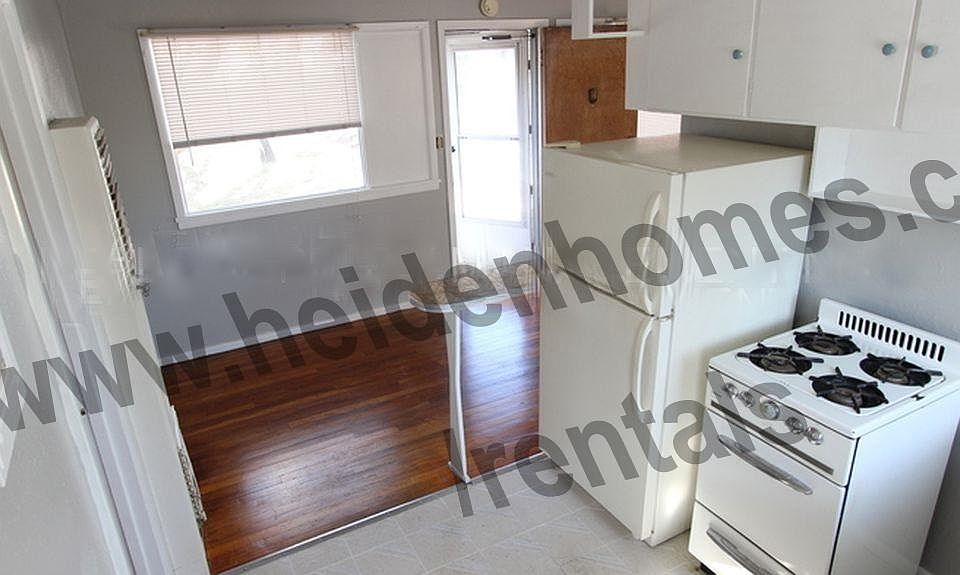 2nd image of 755 Kennedy Ave