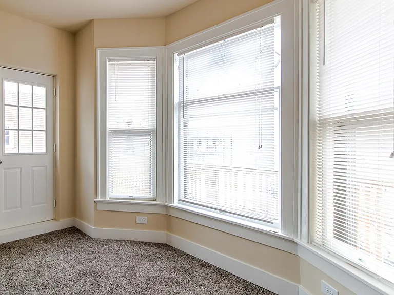 2716 N Murray Ave — Photo 18
