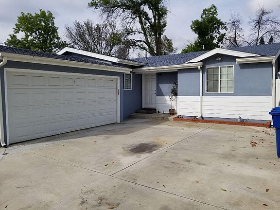 2nd image of 15943 Bassett St