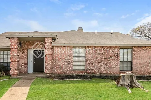 3707 Seville Ln Photo 1