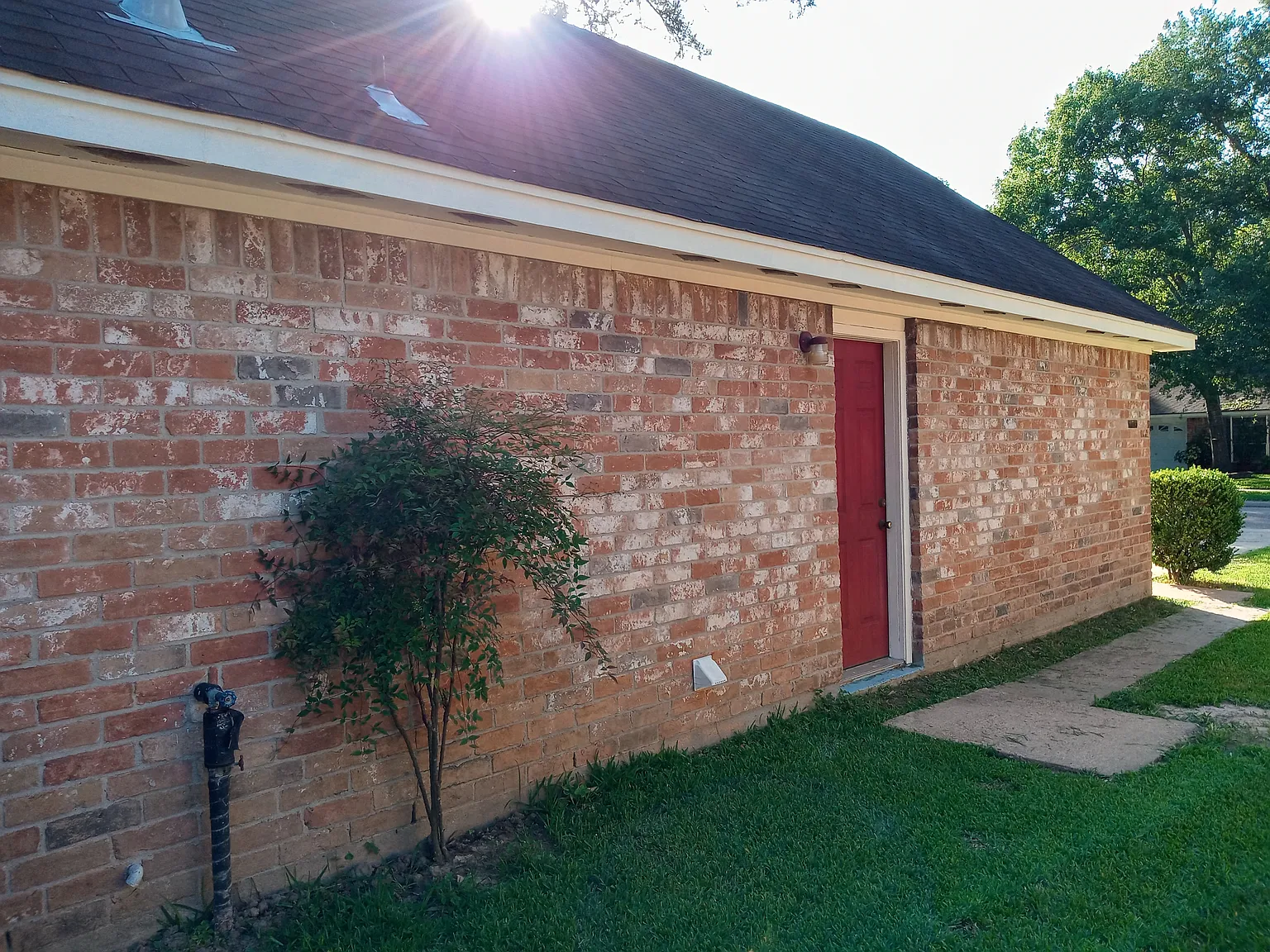 4719 Casemont Dr — Photo 2