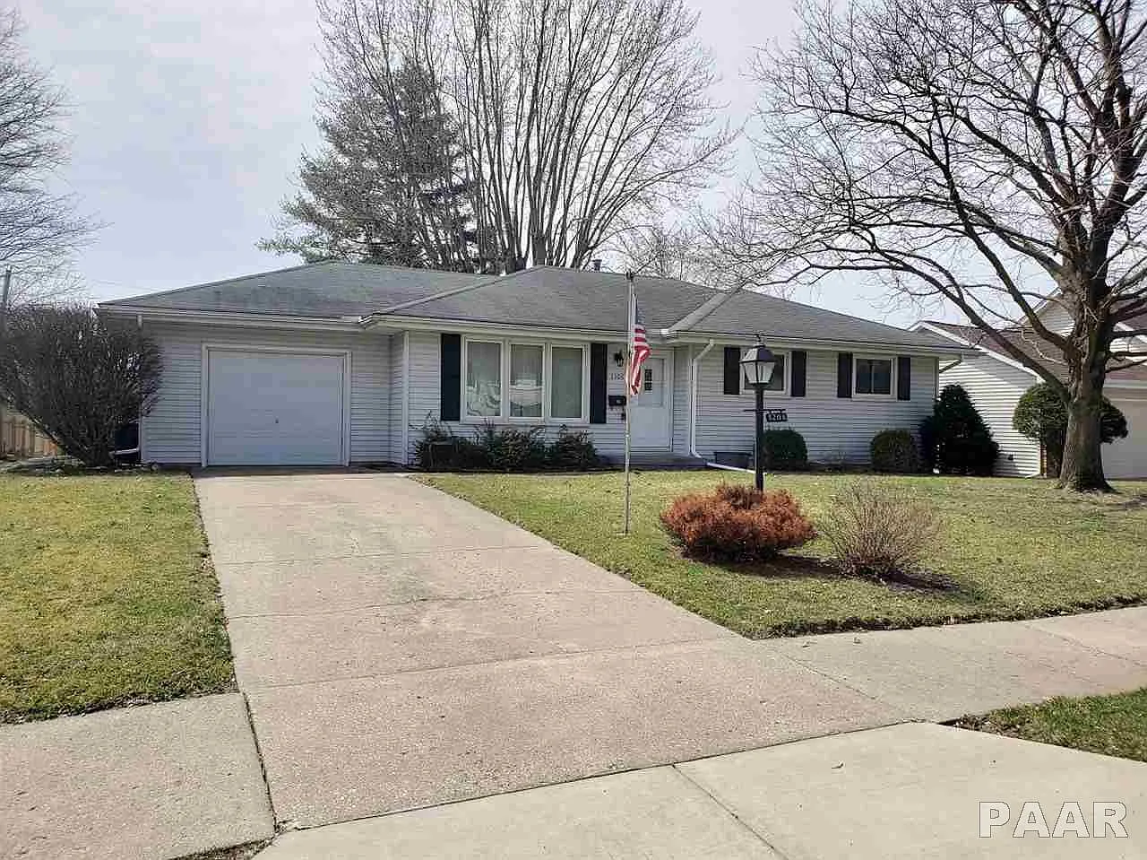 3206 W Birkshire Dr photo 1