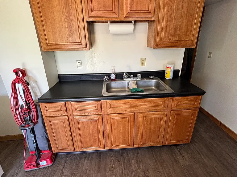 24 Pearl St #9 — Photo 1