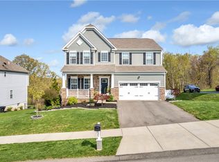 609 Aberdeen Ct, Coraopolis, PA 15108