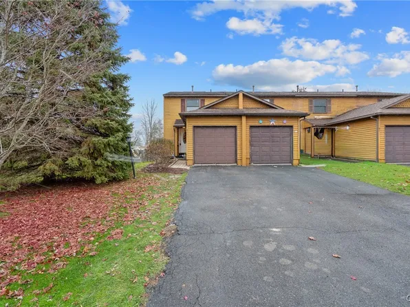 6111 Bethlehem Ln, Cicero, NY 13039