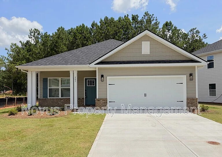 205 Laney Dr — Photo 1