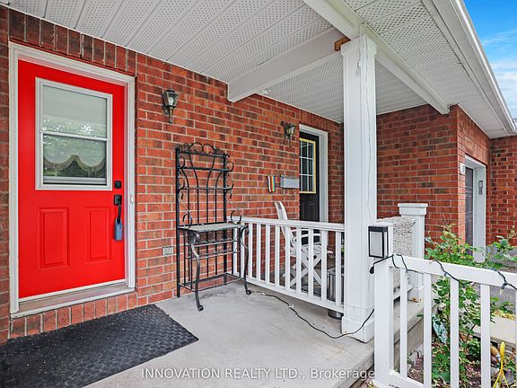 2nd image of 8 Kettleby St