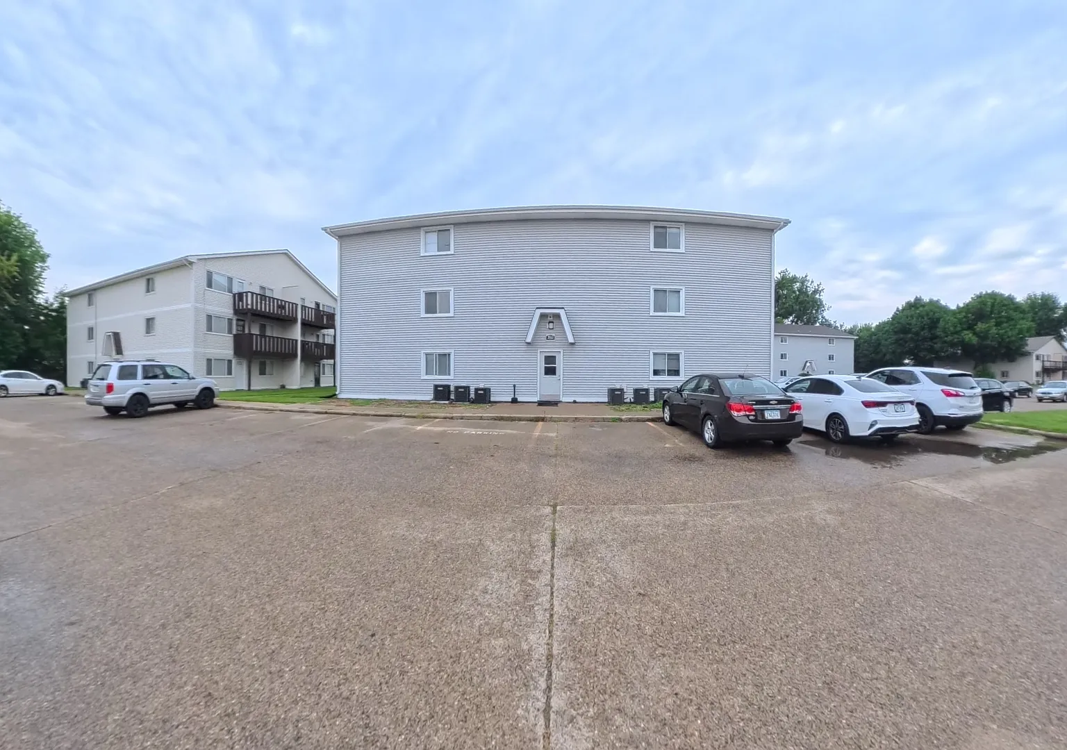 2013 NW Hickory Ln — Photo 2