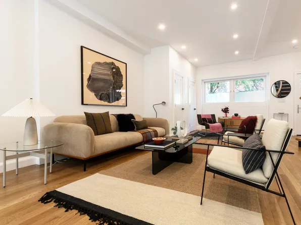 72 Verandah Place image 6 of 18