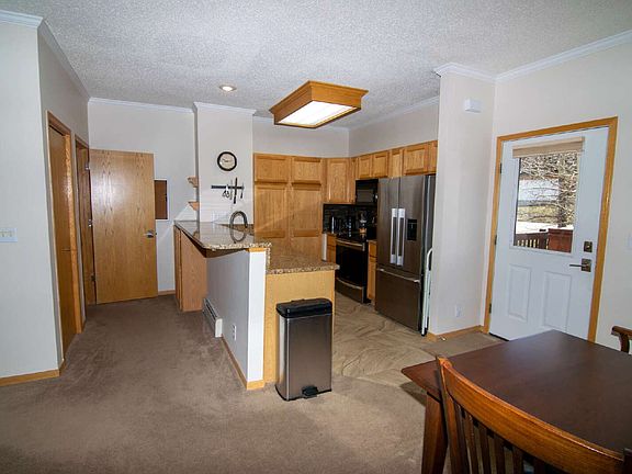 5th image of 26 Twenty Grand Ct