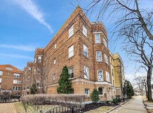 623 W Washington Blvd #2S, Oak Park, IL 60302
