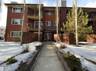 10826 113th St NW #107, Edmonton, AB