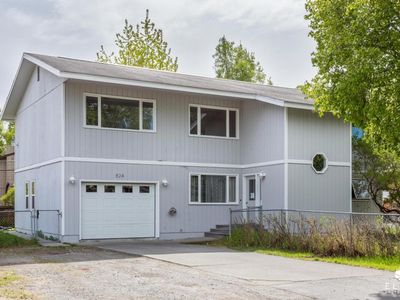 824 W 74th Ave, Anchorage, AK, 99518