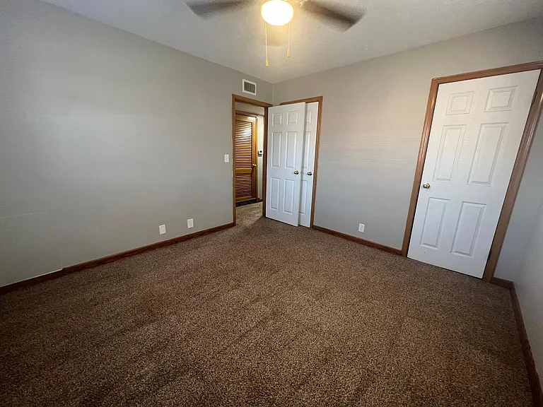 1302 N 49th St #1 — Photo 7