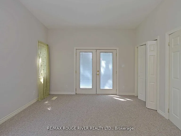 705 Front Rd #UPPER — Photo 8