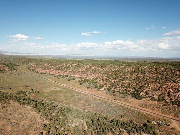 5th image of 1563 S Kanab Creek Dr