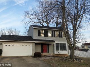 829 Moffett Forge Rd, Herndon, VA 20170