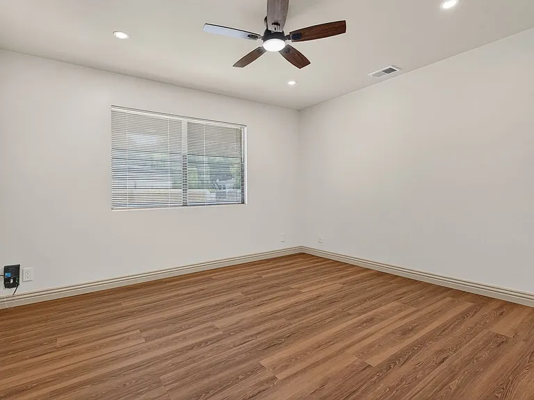 4170 Madison Ave — Photo 23