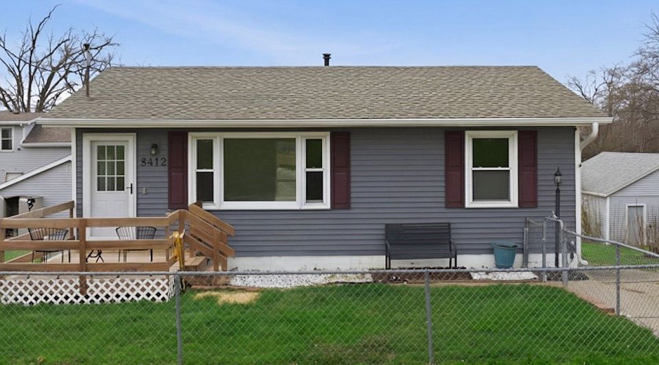 1st image of 5412 SW 3rd St