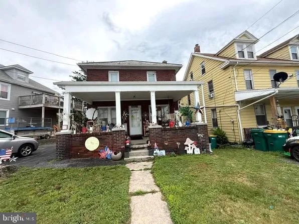 116 N Enola Dr, Enola, PA 17025