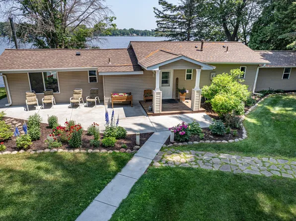 22951 W Martin Lake Dr NE, Stacy, MN 55079