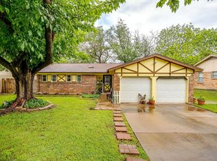 6437 Moonglow Ln, Watauga, TX 76148