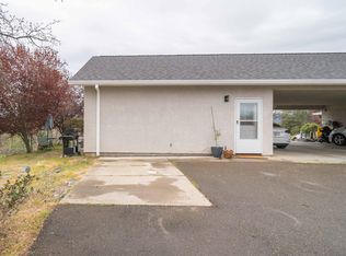 1604 Dakota Way, Redding, CA 96003