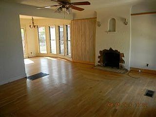 2nd image of 130 S Lincoln Ave