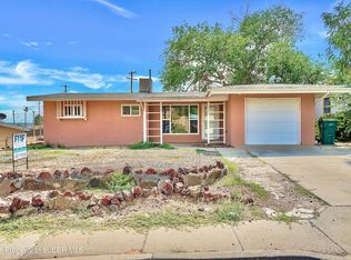 3009 Crestridge Dr, Farmington, NM 87401