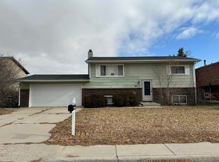 4017 Hayes Ave, Cheyenne, WY 82001