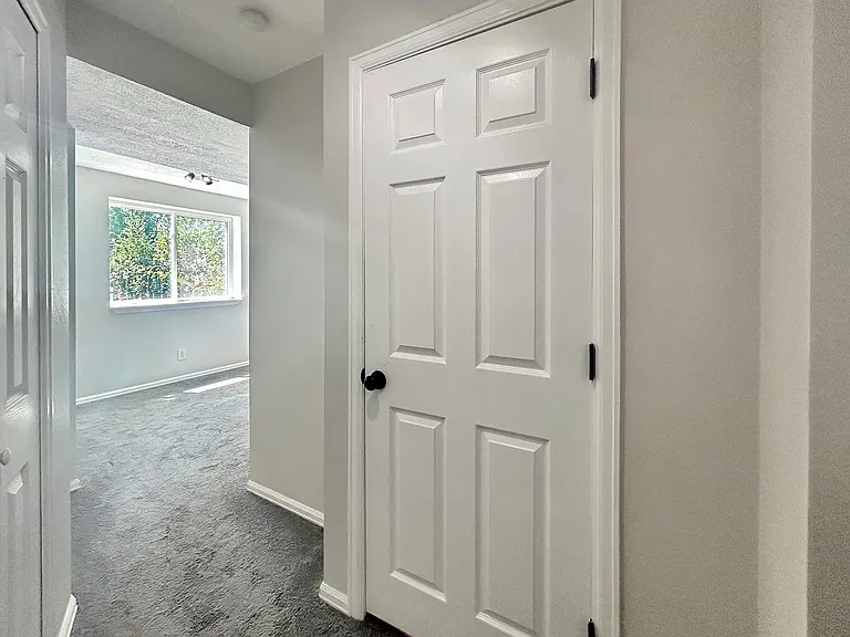 8059 S Johnson Ct — Photo 22
