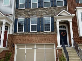 43581 White Cap Ter, Chantilly, VA 20152