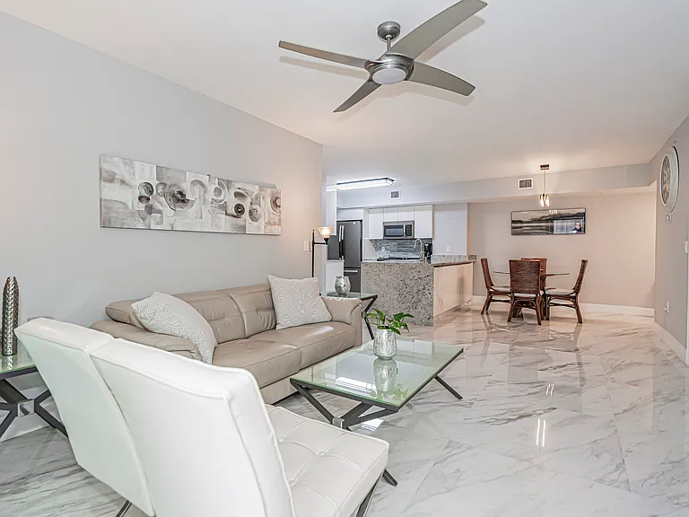 1550 S 42nd Cir #107 — Photo 35