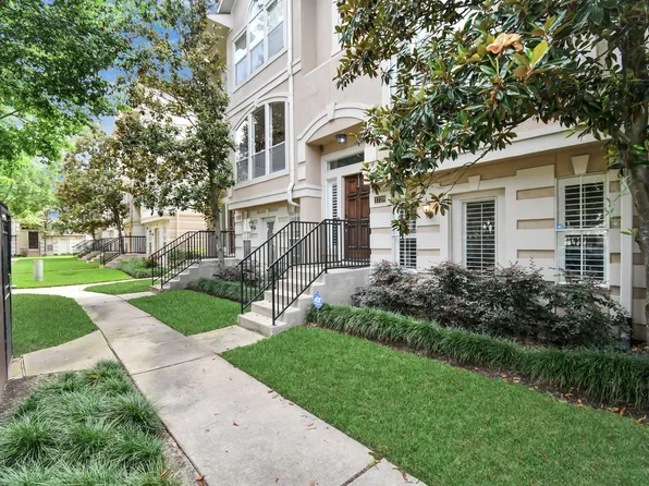 1739 French Village Dr, Houston, TX 77055