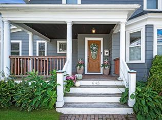 645 Humphrey St, Swampscott, MA 01907