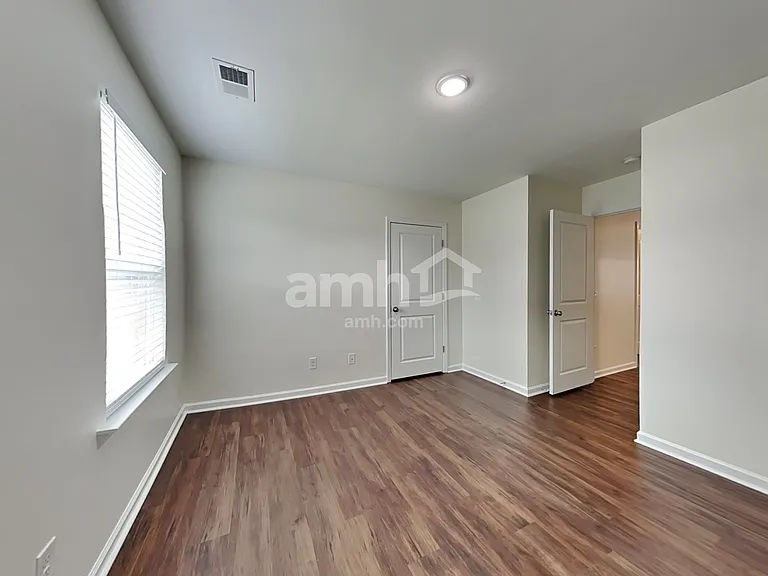 116 Butternut Ct — Photo 14