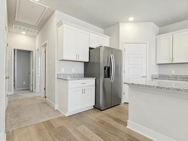7126 Magnolia Vlg #201 — Photo 9
