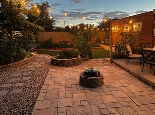 9904 Mesa Arriba Ave NE, Albuquerque, NM 87111